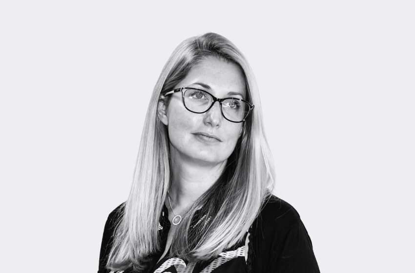 Headshot of Alison Elton GatenbySanderson
